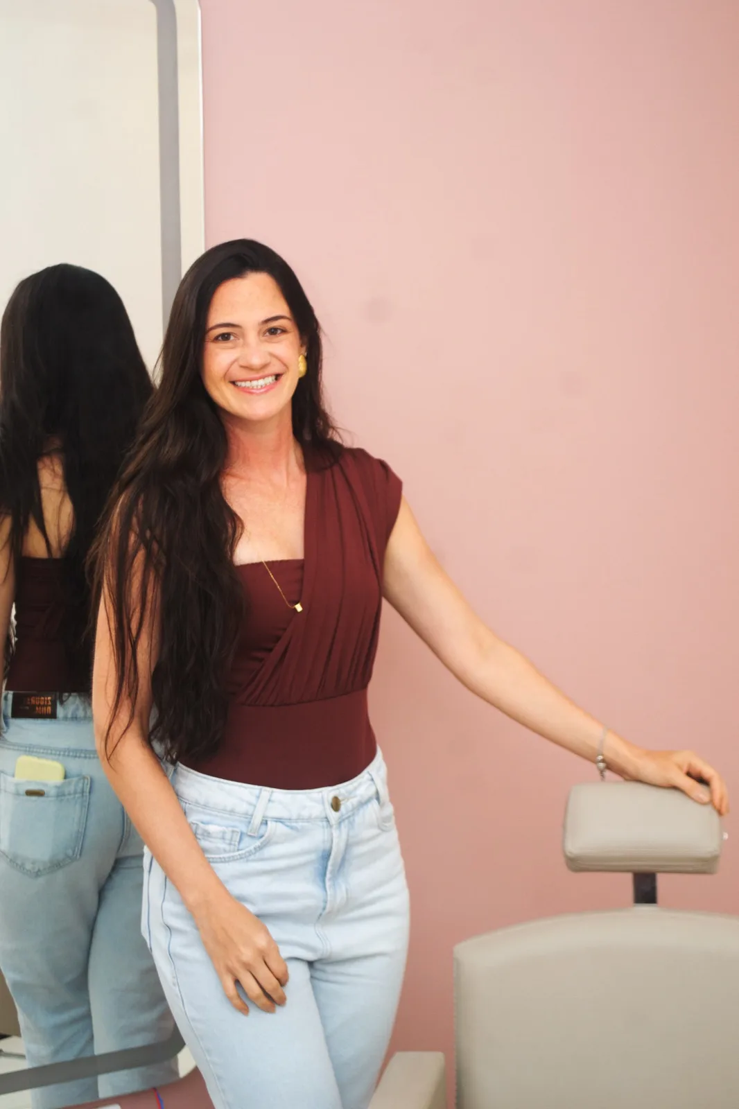 Cabelo e finalização na Refinada Beauty, em Maceió